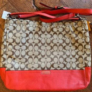 Coach Signature Park Hobo Purse